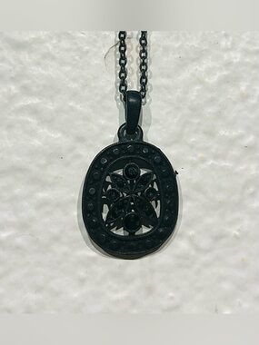 Express Black Oval Filigree Pendant Necklace